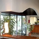 Heraclea מלון 4*